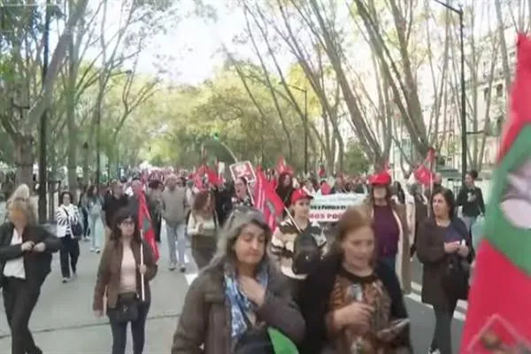 Karkerên Portûgalê têne greva giştî