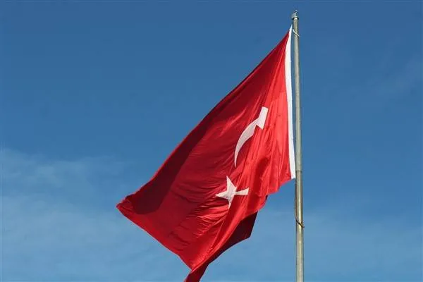 Irán felicita a Turquía en el Día de la República