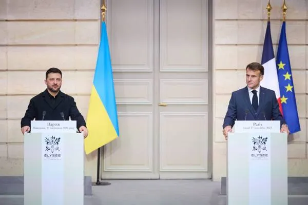 Zelenskî: Şer pêwîst e herî zû qediya were