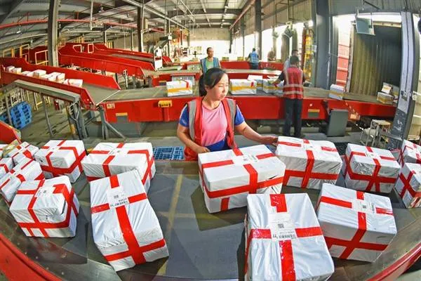 در چین بیش از 5.1 میلیارد بسته در طی تعطیلات 8 روزه پردازش شد
