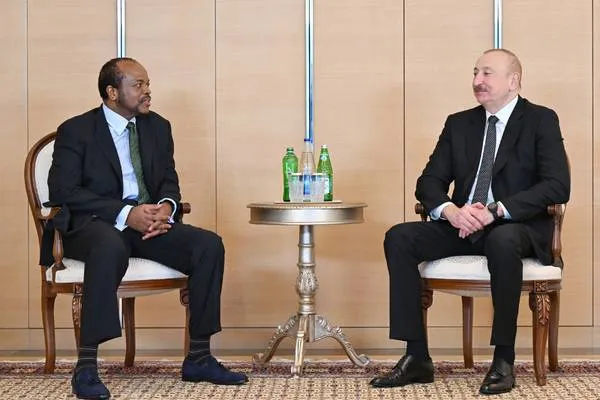 Aliyev meets delegation led by King of Eswatini in Baku