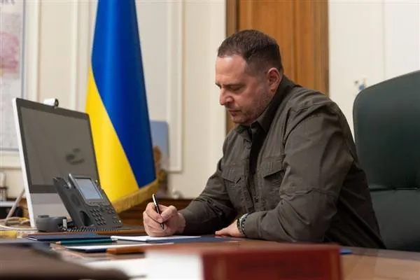 Yermak: Russians attacked an educational institution with a drone