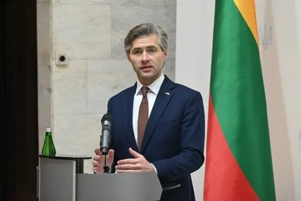 Lithuanian Foreign Minister Budrys congratulates Sweden on National Day