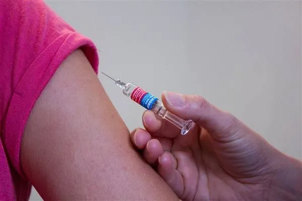 Министерство иностранных дел Израиля: 95% населения Газы вакцинированы против вируса полиомиелита