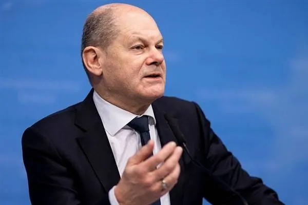 Scholz: I support wages that respect human dignity