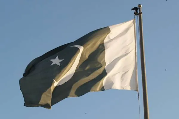 زرداری دستور کار اقتصادی و انرژی را بررسی کرد