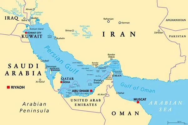Iran începe exerciții navale în Strâmtoarea Ormuz