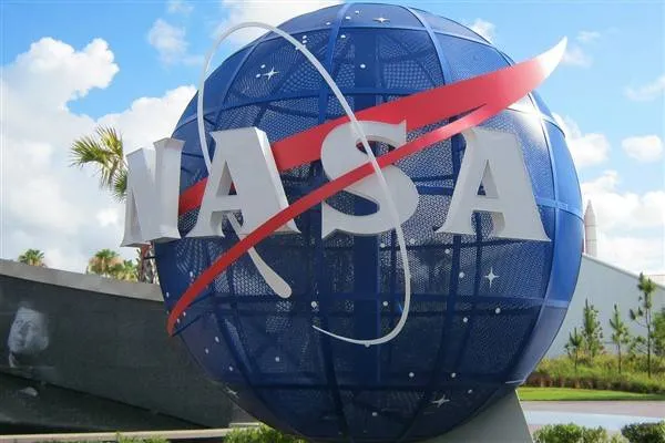 נשיא ה-NASA, נלסון, מודה לנשיא ארצות הברית ביידן