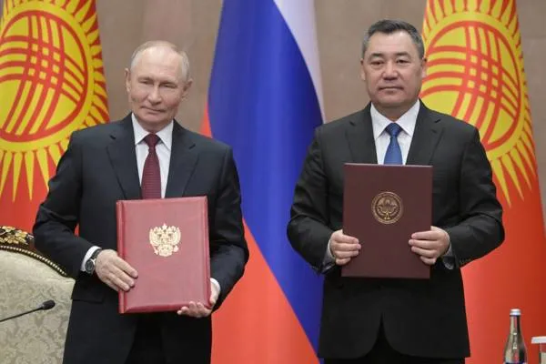 Putin dhe Xhaparov thelluan partneritetin strategjik në Bishkek