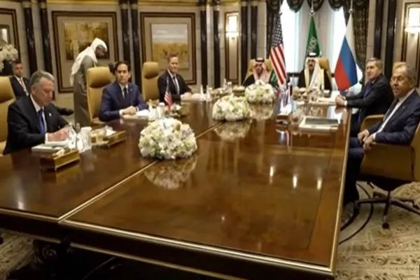 Rûsya: Stenbol dê wek platformek ji bo gotûbêjên di navbera Rûsya û Ukraynayê de bimîne