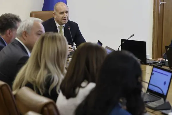 Радев: България получи 1 млрд. евро по ПВУ