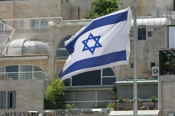 לפיד: נתניהו נכשל פוליטית ואסטרטגית