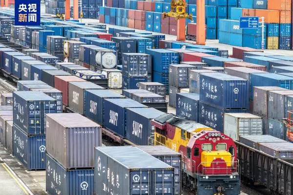China-Europe freight train services increased 10.8-fold over the past decade