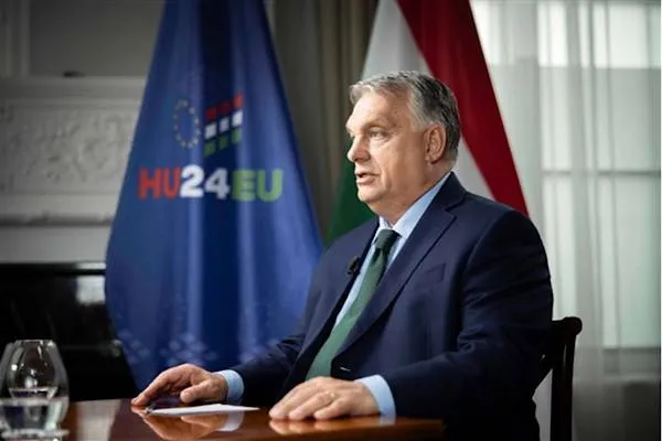 欧尔班：匈牙利与塞尔维亚之间建成了一条新的输油管道