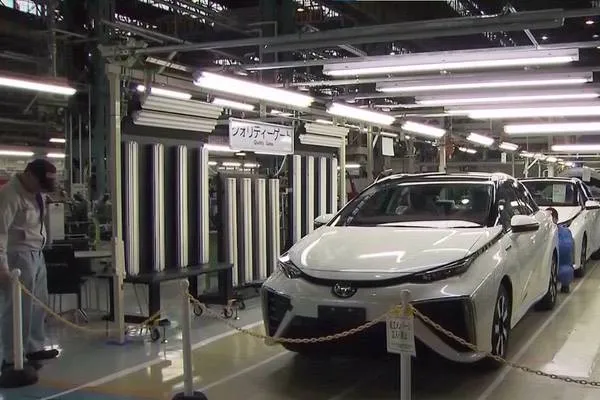 Trump’s tariff threat against Canada worries Japanese auto industry
