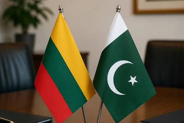 Pakistan and Lithuania discuss expanding cooperation in trade and digital services