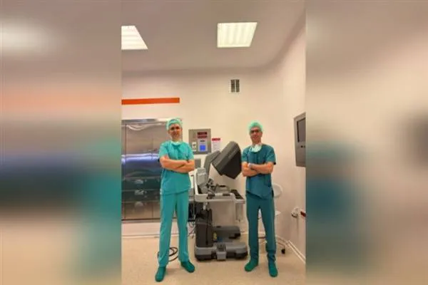 Una cirugía con una sola glándula suprarrenal entra en la literatura médica