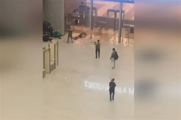 תקיפה חמושה ופיצוץ באולם הקונצרטים ליד מוסקבה