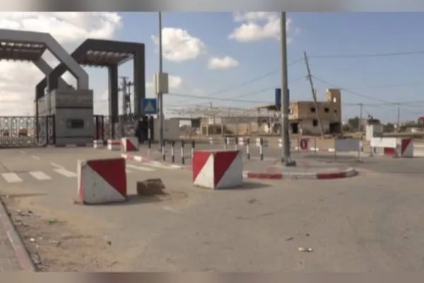 إسرائيل تعيد فتح معبر رفح الحدودي في غزة أمام حركة المشاة المحدودة