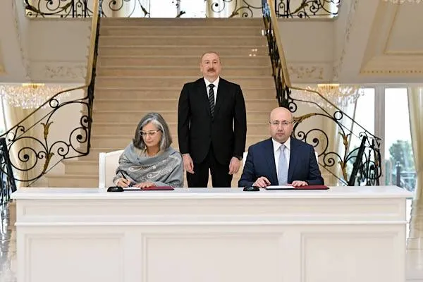 Aliyev met with UN-Habitat Executive Director Rossbach