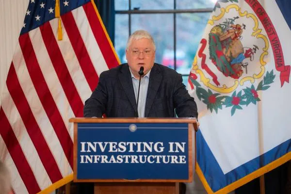 Guvernatorul Virginiei de Vest, Morrisey: Membrii Gărzii Naționale împușcați au murit