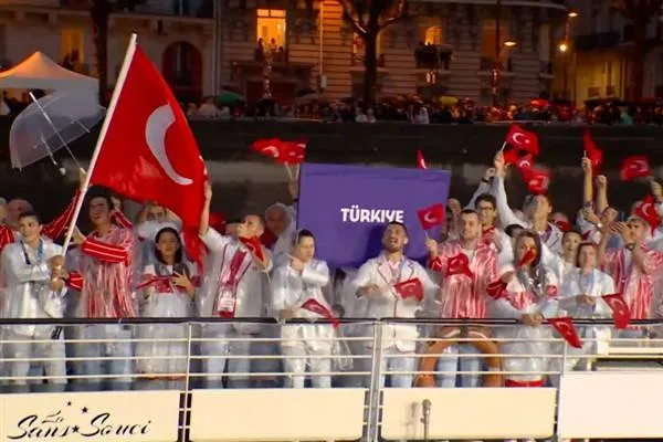 La Turquie a défilé lors de la cérémonie d'ouverture de Paris 2024
