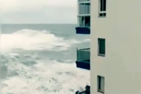 Li Tenêrîfê, hevrojên mezin sê kesan xwarin