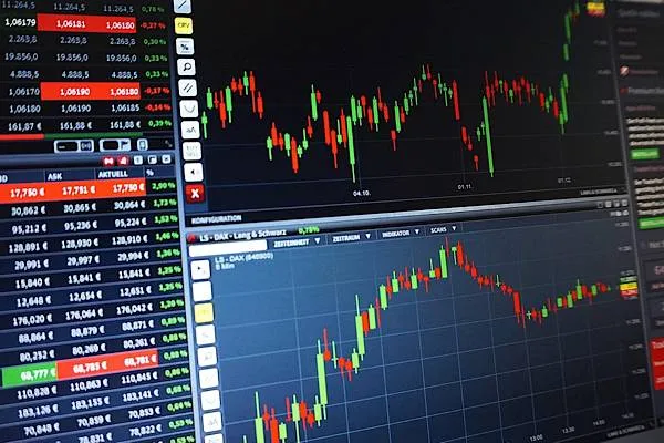 Mixed trading in Asian stock markets
