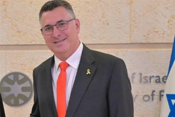 Israeli Foreign Minister Saar sends congratulations to Nawrocki