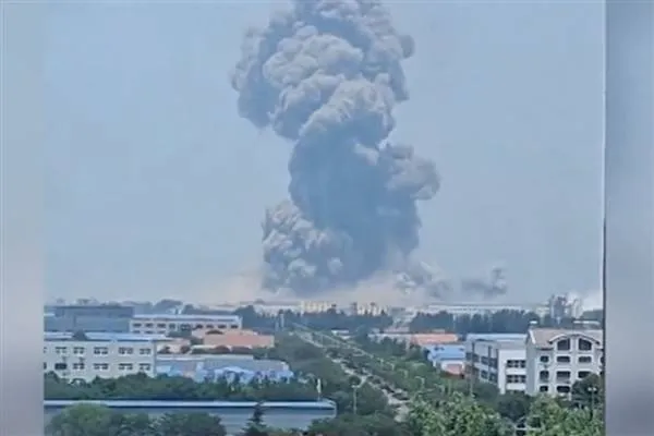 Rescue operation launched after major explosion at chemical plant in China