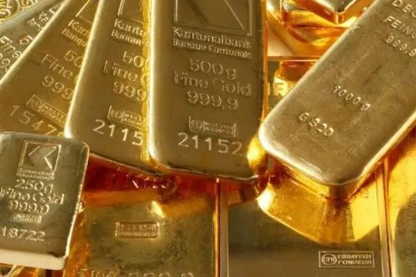 PRECIOUS METALS - Gold prices steady after another big interest-rate cut expectations fade