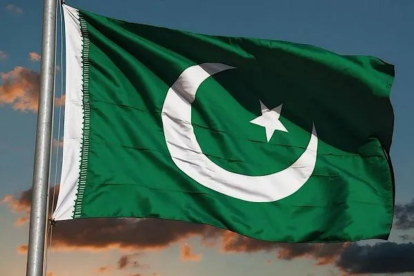 Pakistans Außenminister Dar spricht der Türkei sein Beileid aus