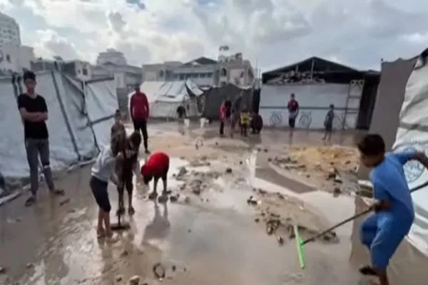 Di Gaza de, hêlan binyad çiyayên hejmarê zêde çadiran dagirt