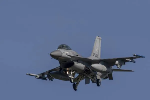 IDF: Kampfflugzeuge haben militärische Struktur der Hisbollah in der Region Jabel Rizlan angegriffen