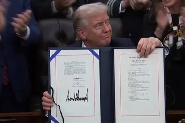 Край на правителственото спиране в САЩ