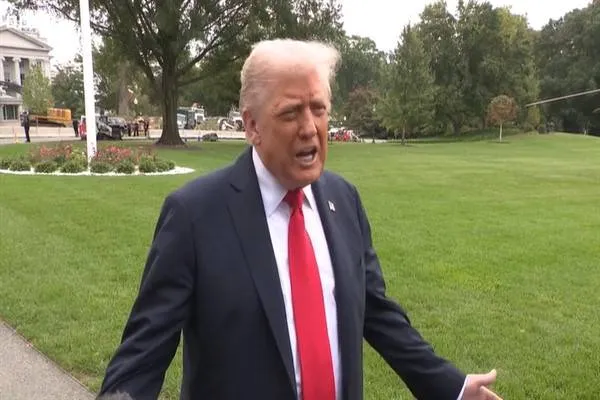 Trump argued with an Australian journalist over business deals during his presidency
