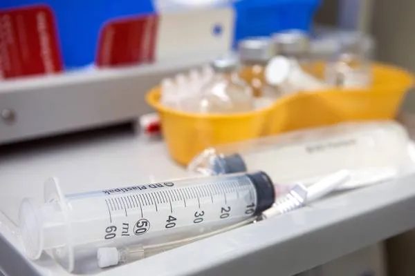 Advertencia de un experto sobre la biotina: se debe suspender su uso antes de los análisis de sangre