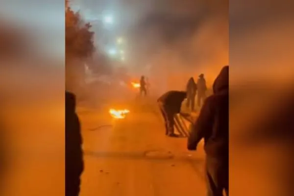 The Guardian: Li Îranê xwepêşandan xuya dike ku hêdî bûne