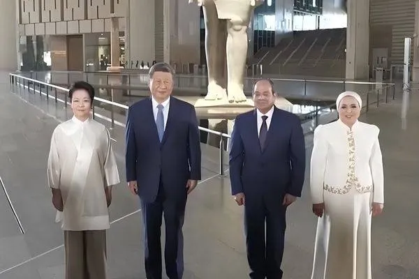 Xi Jinping li Misrê serdana Muzeya Mezin a Misrê kir