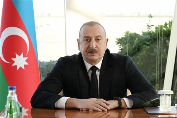 El presidente de Azerbaiyán, Aliyev, habló por teléfono con el presidente de Rusia, Putin