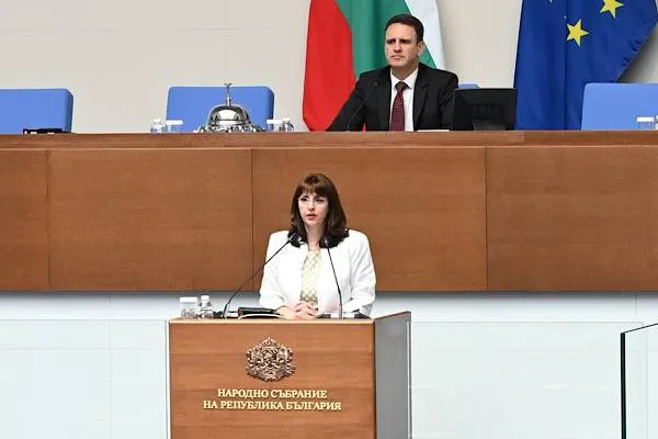 Efremova: 67,000 elderly people will continue receiving hot lunches