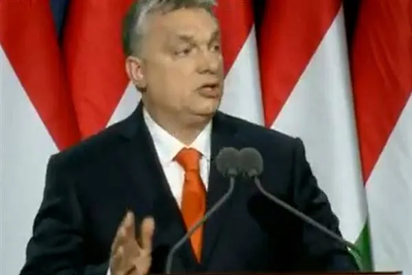 Orbán: Si aceptamos a Ucrania, también aceptamos la guerra