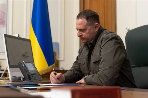 Yermak congratulated Foreign Minister Fidan on his birthday