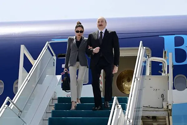 Aliyev est arrivé en Turquie pour une visite de travail