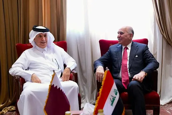 Al Muraikhi meets Iraqi Foreign Minister Hussein