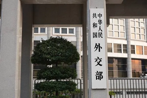China solicită UE să susțină comerțul liber și cooperarea deschisă