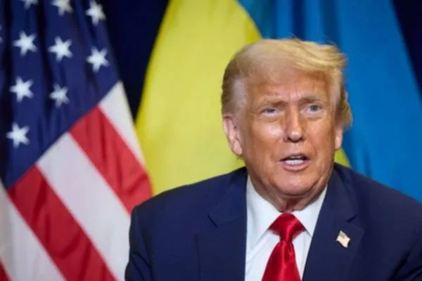 Trump: Damaged Reflecting Pool will be repaired immediately