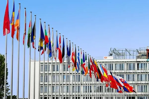 Avropa Parlamenti Rusiya enerjisinə dair yeni məhdudlaşdırıcı qanunu qəbul etdi