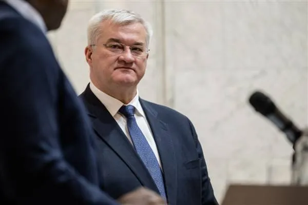 Ukrainian Foreign Minister Sybiha congratulates Sean Sobers