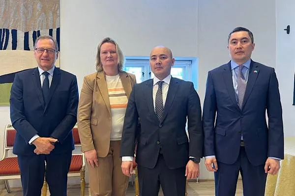 Заместник-министърът на външните работи на Казахстан Куантиров посети Кралство Дания